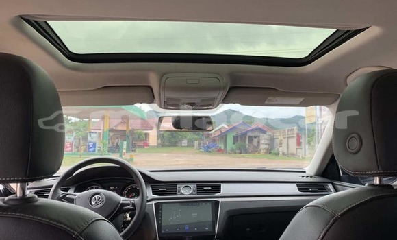 Buy Used Volkswagen Passat Black Car in Vientiane in Vientiane Province Buy Used Volkswagen Passat Black Car in Vientiane in Vientiane Province