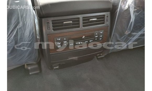 Buy Import Toyota Land Cruiser White Car in Import - Dubai in Attapeu Province Buy Import Toyota Land Cruiser White Car in Import - Dubai in Attapeu Province