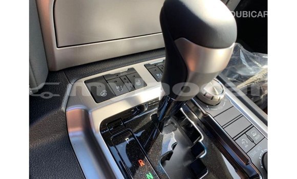 Buy Import Toyota Land Cruiser White Car in Import - Dubai in Attapeu Province Buy Import Toyota Land Cruiser White Car in Import - Dubai in Attapeu Province
