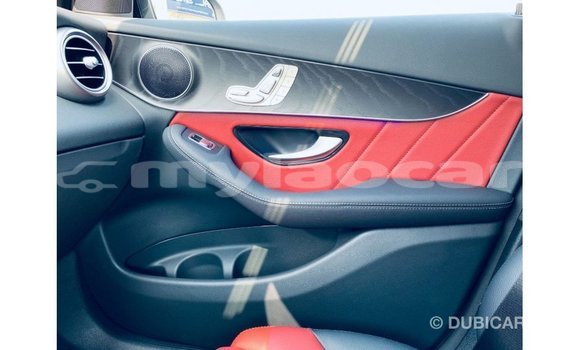 Acheter Import Voiture Mercedes-Benz GLC Noir à Import - Dubai, Attapeu Province Acheter Import Voiture Mercedes-Benz GLC Noir à Import - Dubai, Attapeu Province