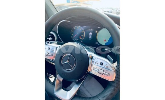 Acheter Import Voiture Mercedes-Benz GLC Noir à Import - Dubai, Attapeu Province Acheter Import Voiture Mercedes-Benz GLC Noir à Import - Dubai, Attapeu Province