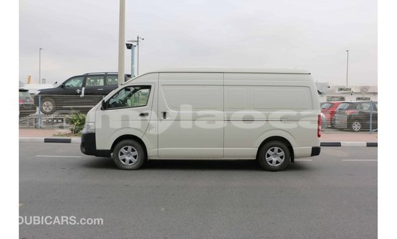 Buy Import Toyota Hiace White Car in Import - Dubai in Attapeu Province Buy Import Toyota Hiace White Car in Import - Dubai in Attapeu Province