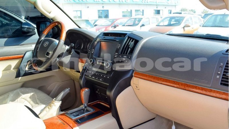 Big with watermark e046dde1 6916 4bdb 8e83 fa512d8620df