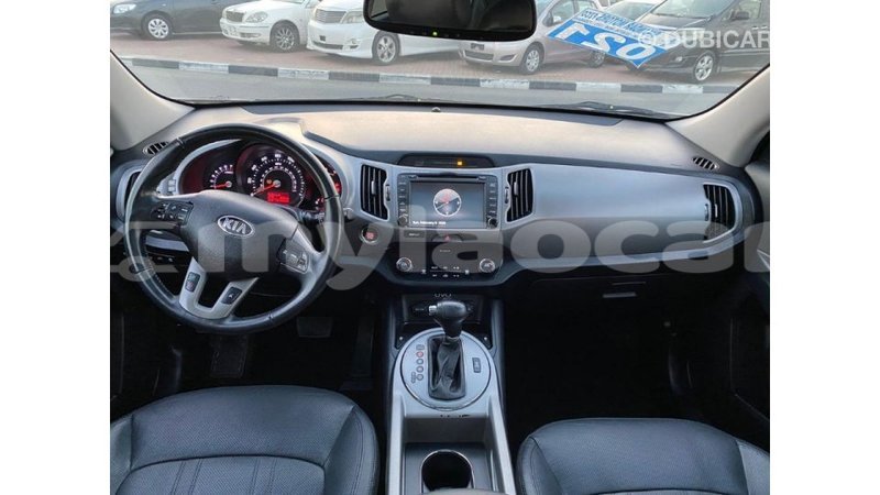 Big with watermark kia sportage attapeu province import dubai 2234