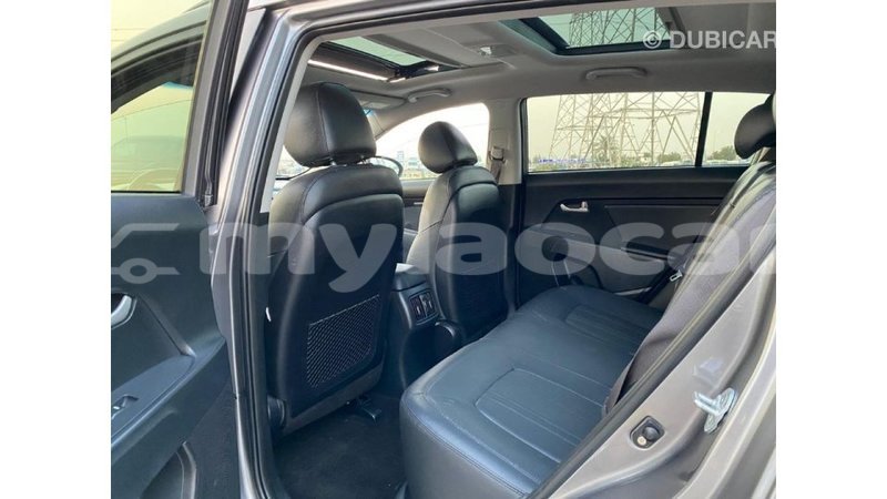Big with watermark kia sportage attapeu province import dubai 2234
