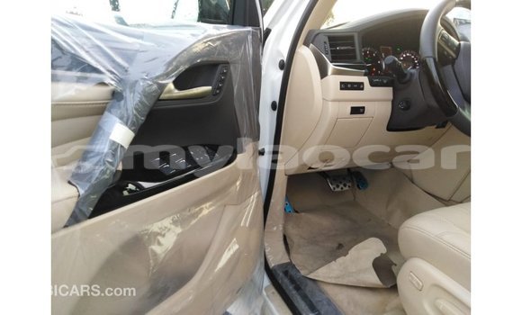 Buy Import Lexus LX White Car in Import - Dubai in Attapeu Province Buy Import Lexus LX White Car in Import - Dubai in Attapeu Province