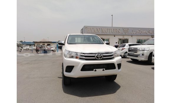 Buy Import Toyota Hilux White Car in Import - Dubai in Attapeu Province Buy Import Toyota Hilux White Car in Import - Dubai in Attapeu Province