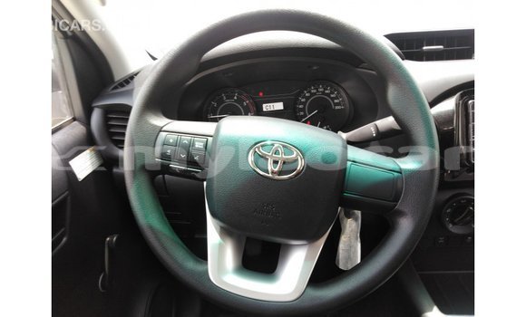 Buy Import Toyota Hilux White Car in Import - Dubai in Attapeu Province Buy Import Toyota Hilux White Car in Import - Dubai in Attapeu Province