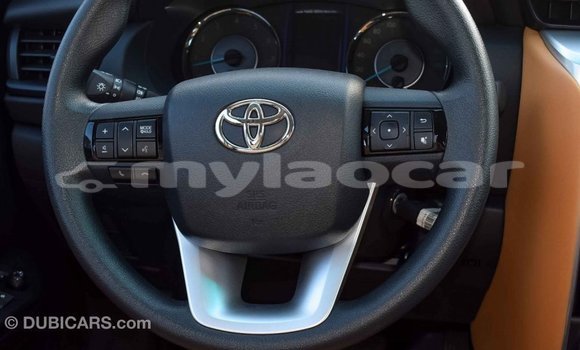 Acheter Import Voiture Toyota Fortuner Blanc à Import - Dubai, Attapeu Province Acheter Import Voiture Toyota Fortuner Blanc à Import - Dubai, Attapeu Province