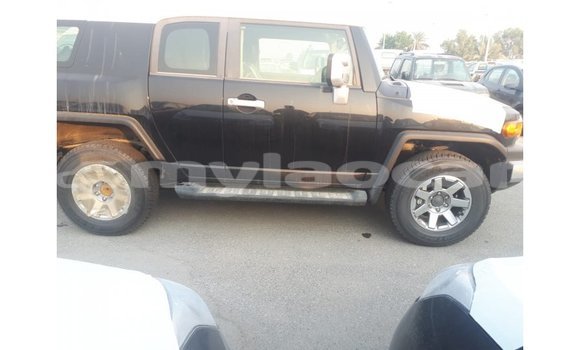 Buy Import Toyota FJ Cruiser Black Car in Import - Dubai in Attapeu Province Buy Import Toyota FJ Cruiser Black Car in Import - Dubai in Attapeu Province