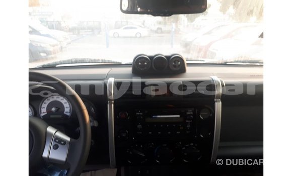Buy Import Toyota FJ Cruiser Black Car in Import - Dubai in Attapeu Province Buy Import Toyota FJ Cruiser Black Car in Import - Dubai in Attapeu Province