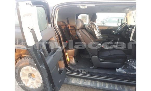 Buy Import Toyota FJ Cruiser Black Car in Import - Dubai in Attapeu Province Buy Import Toyota FJ Cruiser Black Car in Import - Dubai in Attapeu Province