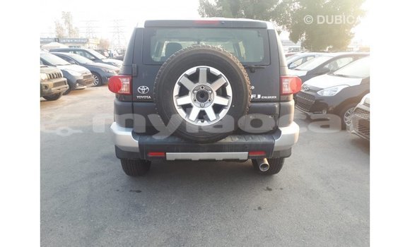 Buy Import Toyota FJ Cruiser Black Car in Import - Dubai in Attapeu Province Buy Import Toyota FJ Cruiser Black Car in Import - Dubai in Attapeu Province