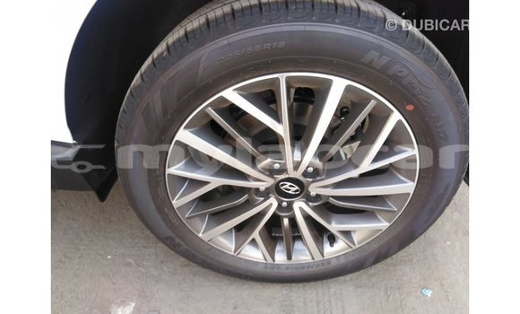 Buy Import Hyundai Tucson White Car in Import - Dubai in Attapeu Province Buy Import Hyundai Tucson White Car in Import - Dubai in Attapeu Province