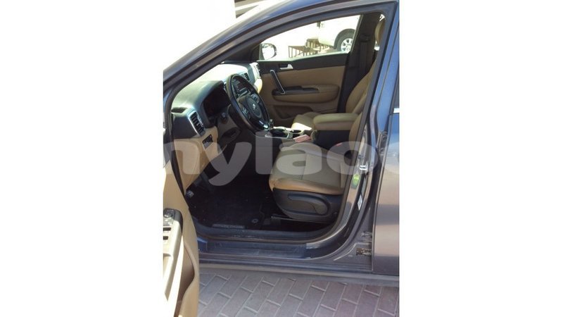 Big with watermark kia sportage attapeu province import dubai 2275