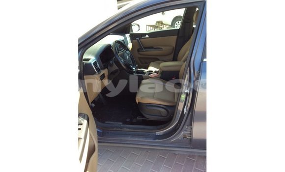 Buy Import Kia Sportage Blue Car in Import - Dubai in Attapeu Province Buy Import Kia Sportage Blue Car in Import - Dubai in Attapeu Province