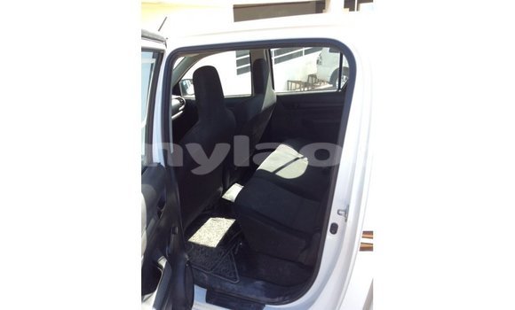 Buy Import Toyota Hilux White Car in Import - Dubai in Attapeu Province Buy Import Toyota Hilux White Car in Import - Dubai in Attapeu Province