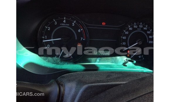 Buy Import Toyota Hilux White Car in Import - Dubai in Attapeu Province Buy Import Toyota Hilux White Car in Import - Dubai in Attapeu Province