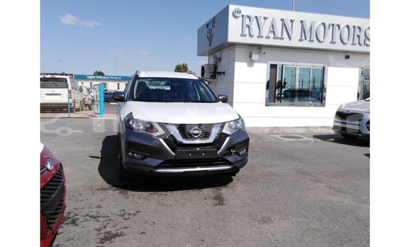 Buy Import Nissan Evalia Other Truck in Import - Dubai in Attapeu Province