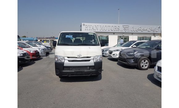 Buy Import Toyota Hiace White Car in Import - Dubai in Attapeu Province Buy Import Toyota Hiace White Car in Import - Dubai in Attapeu Province