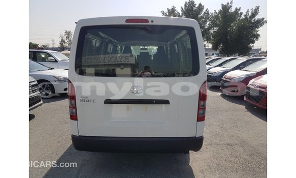 Buy Import Toyota Hiace White Car in Import - Dubai in Attapeu Province Buy Import Toyota Hiace White Car in Import - Dubai in Attapeu Province