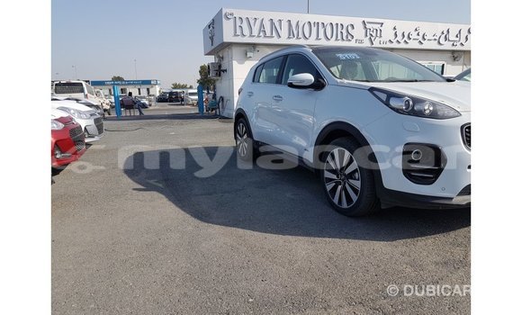 Buy Import Kia Sportage White Car in Import - Dubai in Attapeu Province Buy Import Kia Sportage White Car in Import - Dubai in Attapeu Province