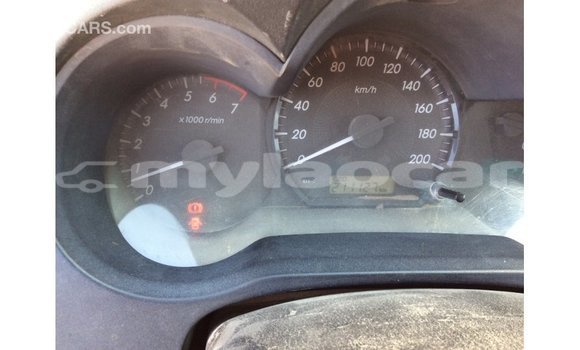 Buy Import Toyota Hilux White Car in Import - Dubai in Attapeu Province Buy Import Toyota Hilux White Car in Import - Dubai in Attapeu Province