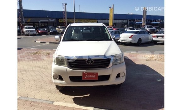 Buy Import Toyota Hilux White Car in Import - Dubai in Attapeu Province Buy Import Toyota Hilux White Car in Import - Dubai in Attapeu Province