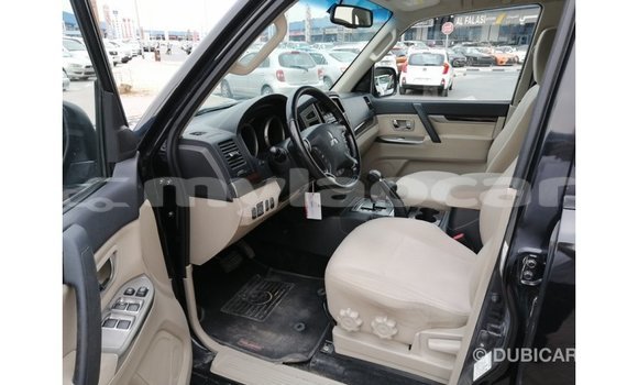 Buy Import Mitsubishi Pajero Black Car in Import - Dubai in Attapeu Province Buy Import Mitsubishi Pajero Black Car in Import - Dubai in Attapeu Province