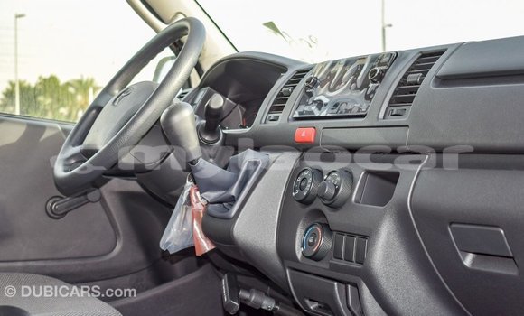 Buy Import Toyota Hiace White Car in Import - Dubai in Attapeu Province Buy Import Toyota Hiace White Car in Import - Dubai in Attapeu Province