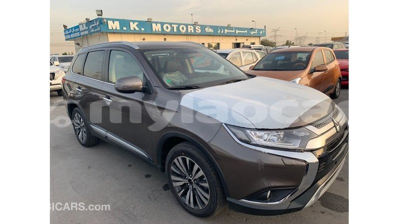 Big with watermark mitsubishi outlander attapeu province import dubai 2296