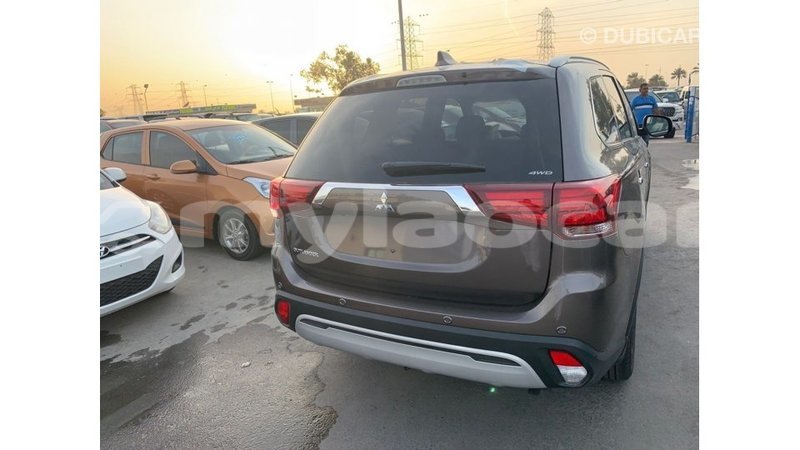 Big with watermark mitsubishi outlander attapeu province import dubai 2296