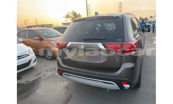 Buy Import Mitsubishi Outlander Brown Car in Import - Dubai in Attapeu Province Buy Import Mitsubishi Outlander Brown Car in Import - Dubai in Attapeu Province