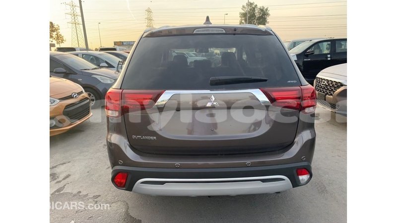 Big with watermark mitsubishi outlander attapeu province import dubai 2296