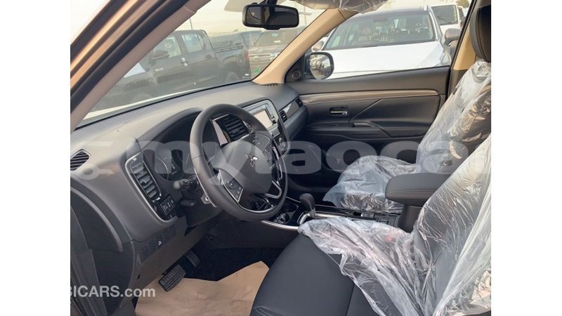 Big with watermark mitsubishi outlander attapeu province import dubai 2296