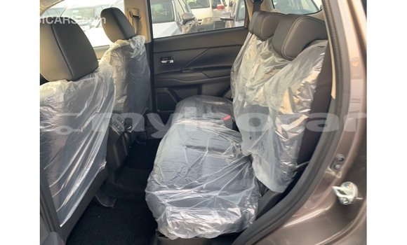 Buy Import Mitsubishi Outlander Brown Car in Import - Dubai in Attapeu Province Buy Import Mitsubishi Outlander Brown Car in Import - Dubai in Attapeu Province