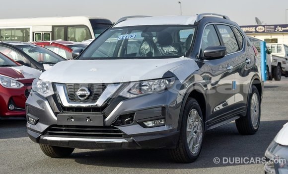 Buy Import Nissan Evalia Other Truck in Import - Dubai in Attapeu Province Buy Import Nissan Evalia Other Truck in Import - Dubai in Attapeu Province