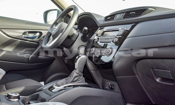 Buy Import Nissan Evalia Other Truck in Import - Dubai in Attapeu Province Buy Import Nissan Evalia Other Truck in Import - Dubai in Attapeu Province