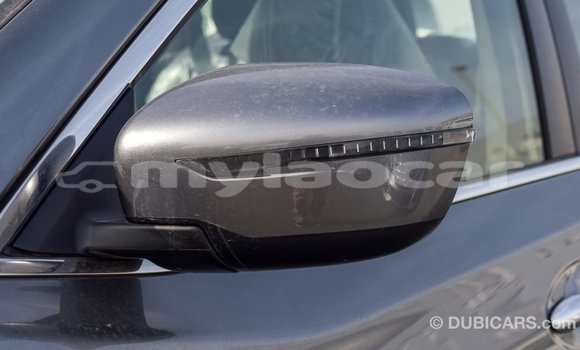 Buy Import Nissan Evalia Other Truck in Import - Dubai in Attapeu Province Buy Import Nissan Evalia Other Truck in Import - Dubai in Attapeu Province