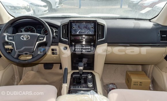 Buy Import Toyota Land Cruiser Other Car in Import - Dubai in Attapeu Province Buy Import Toyota Land Cruiser Other Car in Import - Dubai in Attapeu Province