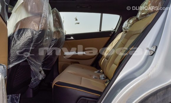 Buy Import Kia Sportage Other Car in Import - Dubai in Attapeu Province Buy Import Kia Sportage Other Car in Import - Dubai in Attapeu Province