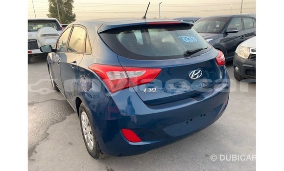 Acheter Import Voiture Hyundai i30 Bleu à Import - Dubai, Attapeu Province Acheter Import Voiture Hyundai i30 Bleu à Import - Dubai, Attapeu Province