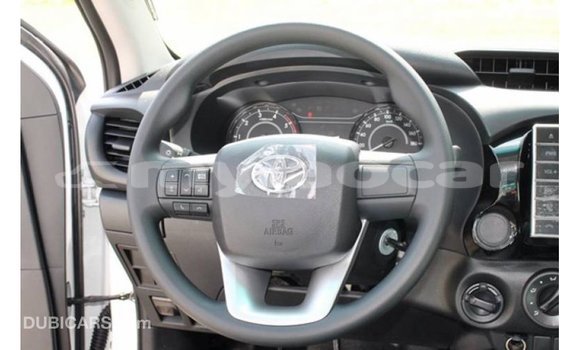 Buy Import Toyota Hilux White Car in Import - Dubai in Attapeu Province Buy Import Toyota Hilux White Car in Import - Dubai in Attapeu Province