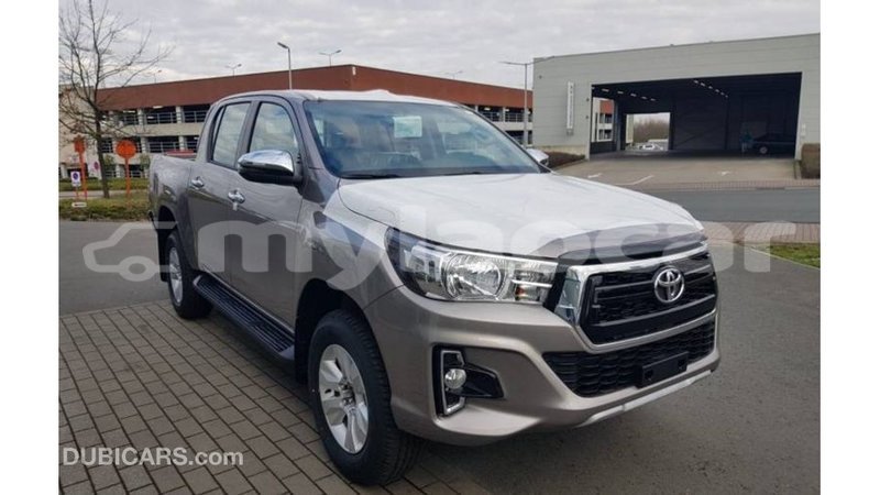 Big with watermark toyota hilux attapeu province import dubai 2314