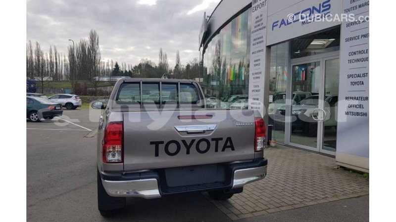 Big with watermark toyota hilux attapeu province import dubai 2314