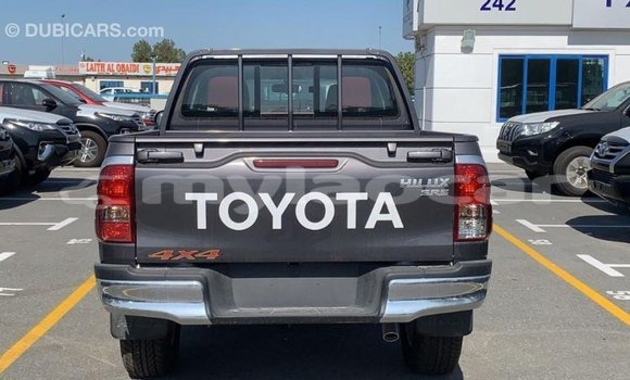 Buy Import Toyota Hilux Other Car in Import - Dubai in Attapeu Province Buy Import Toyota Hilux Other Car in Import - Dubai in Attapeu Province