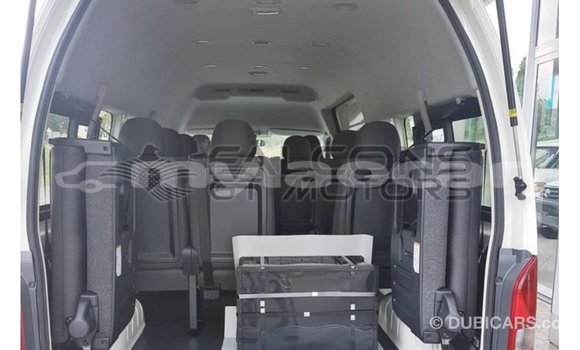 Buy Import Toyota Hiace White Car in Import - Dubai in Attapeu Province Buy Import Toyota Hiace White Car in Import - Dubai in Attapeu Province