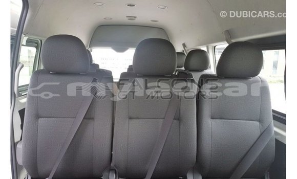 Buy Import Toyota Hiace White Car in Import - Dubai in Attapeu Province Buy Import Toyota Hiace White Car in Import - Dubai in Attapeu Province