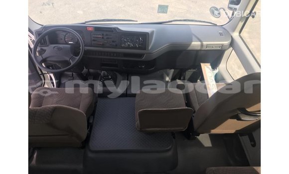 Buy Import Toyota Coaster White Car in Import - Dubai in Attapeu Province Buy Import Toyota Coaster White Car in Import - Dubai in Attapeu Province