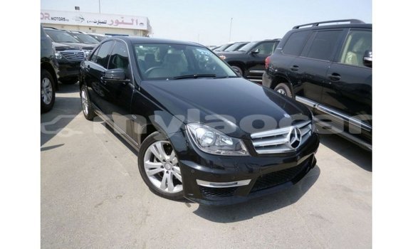 Buy Import Mercedes-Benz 200 Black Car in Import - Dubai in Attapeu Province